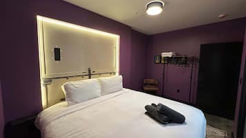 4 chambres, fer et planche à repasser, Wi-Fi, literie fournie