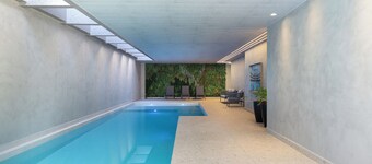 StayHome Maringá King Bed & Pool & Sauna