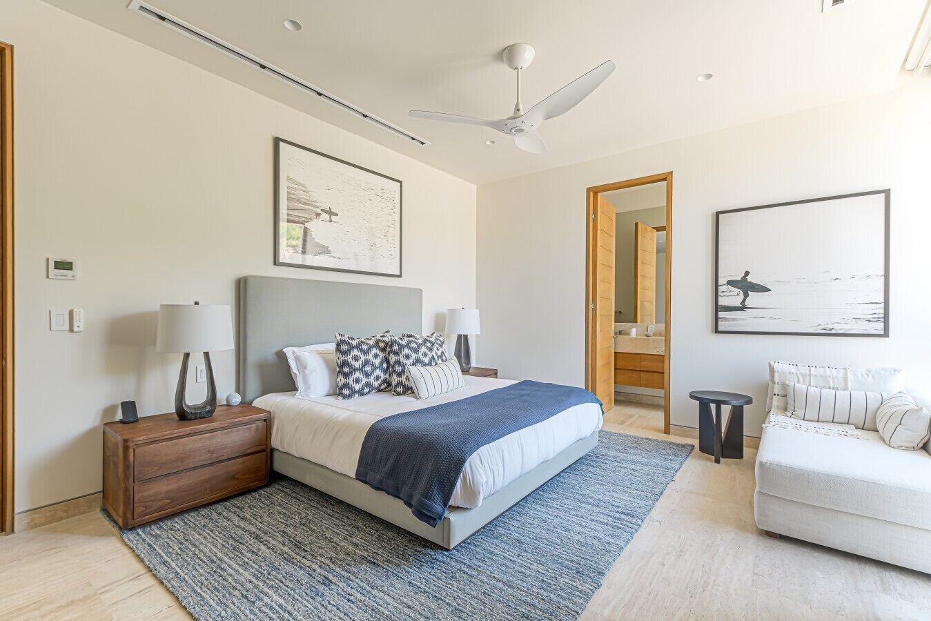 4 bedrooms, desk, iron/ironing board, WiFi