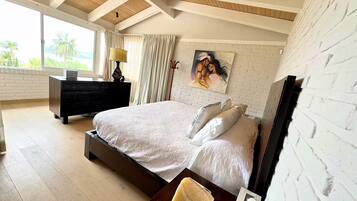 WiFi, bed sheets