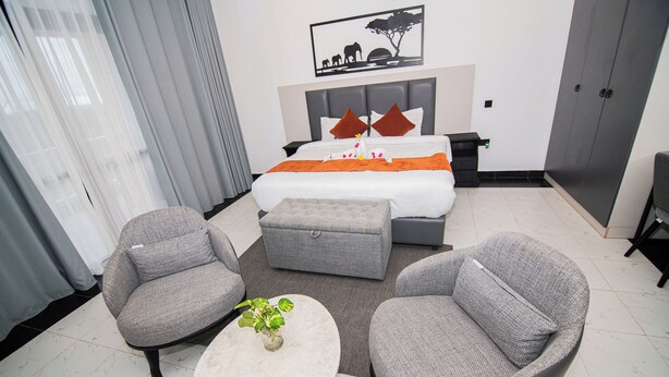Comfort Suite, Balcony, Mountain View