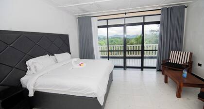 The Orchard 4 degrees South Resort