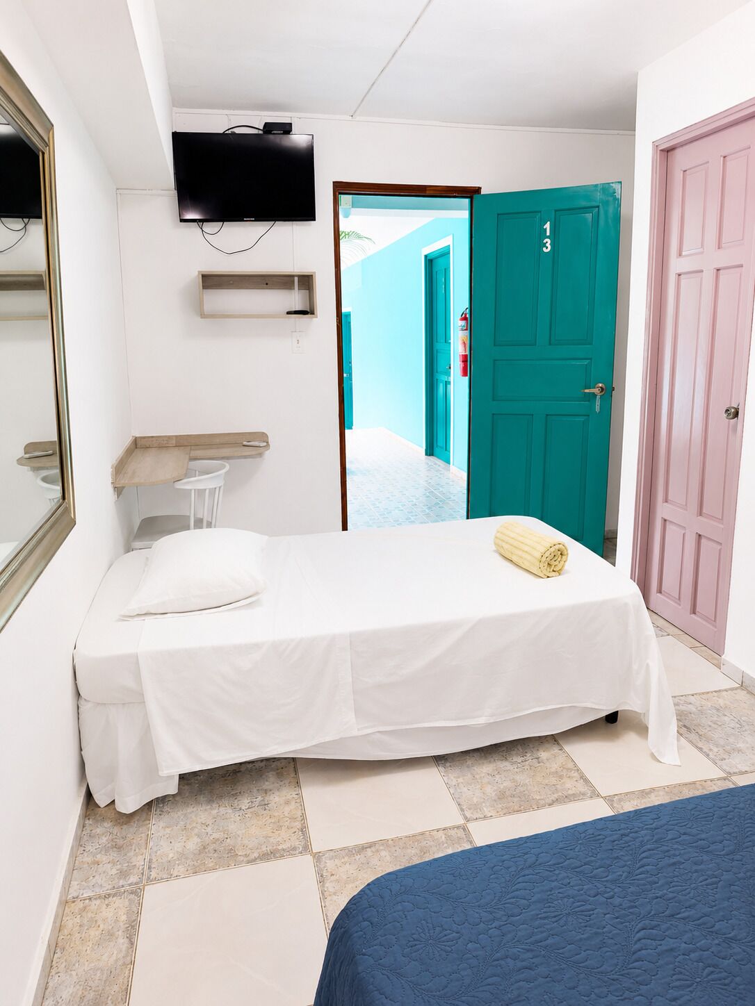 Triple Room, Multiple Beds, Air conditioning | Desk, laptop workspace, WiFi (free)