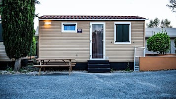 Bungalow | Exterior detail