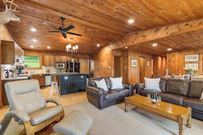 TV, fireplace, offices