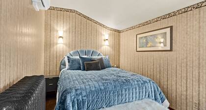 The Little Bear Room at The Wildflower Hotel