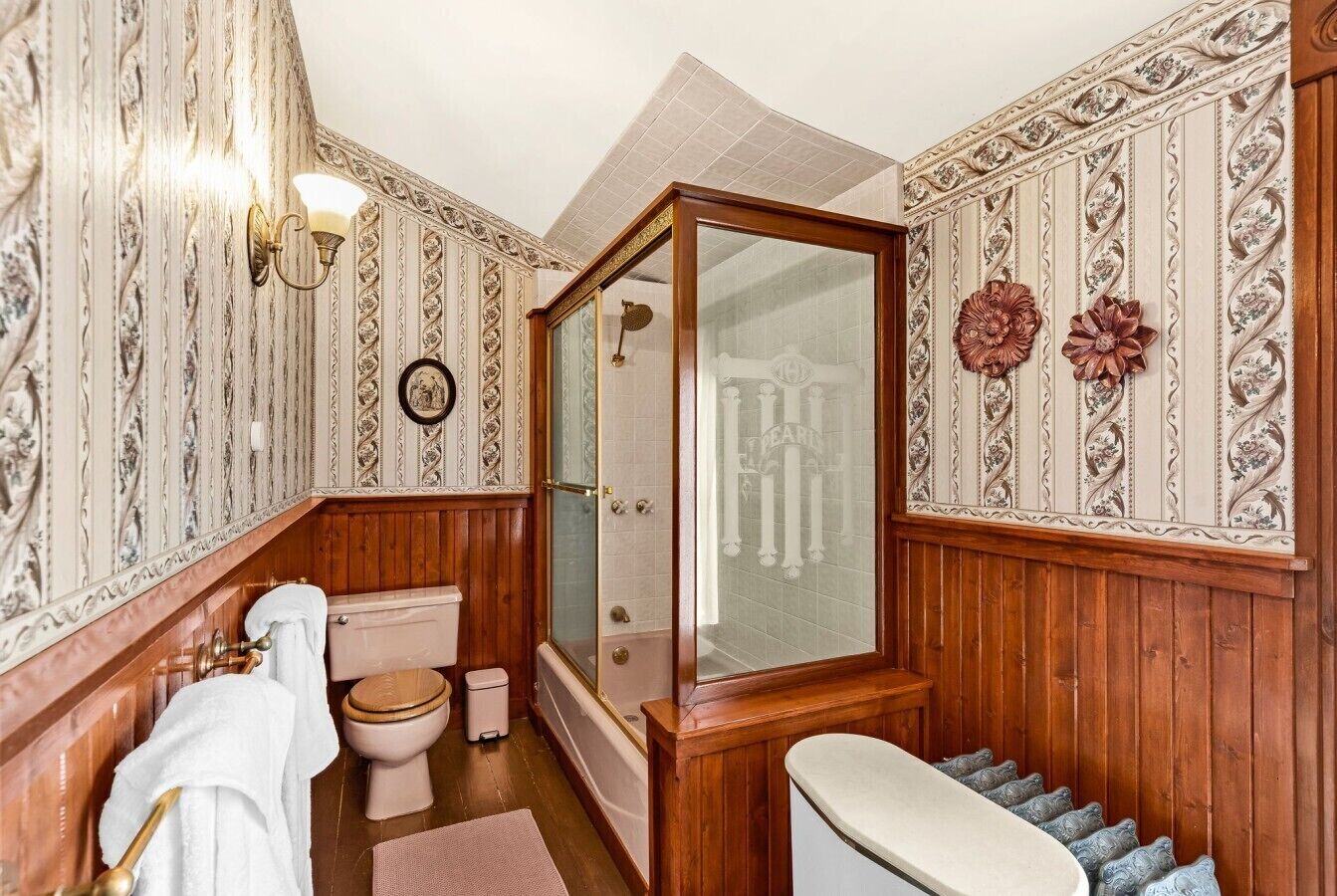 Hair dryer, towels