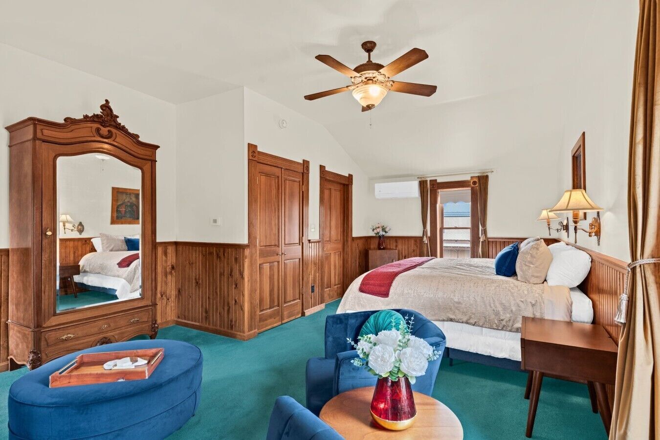 1 bedroom, desk, WiFi, bed sheets