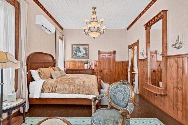 1 habitación, escritorio, wifi y ropa de cama