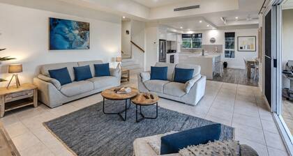 La Bella Waters 5 and Free buggy - Hamilton Island
