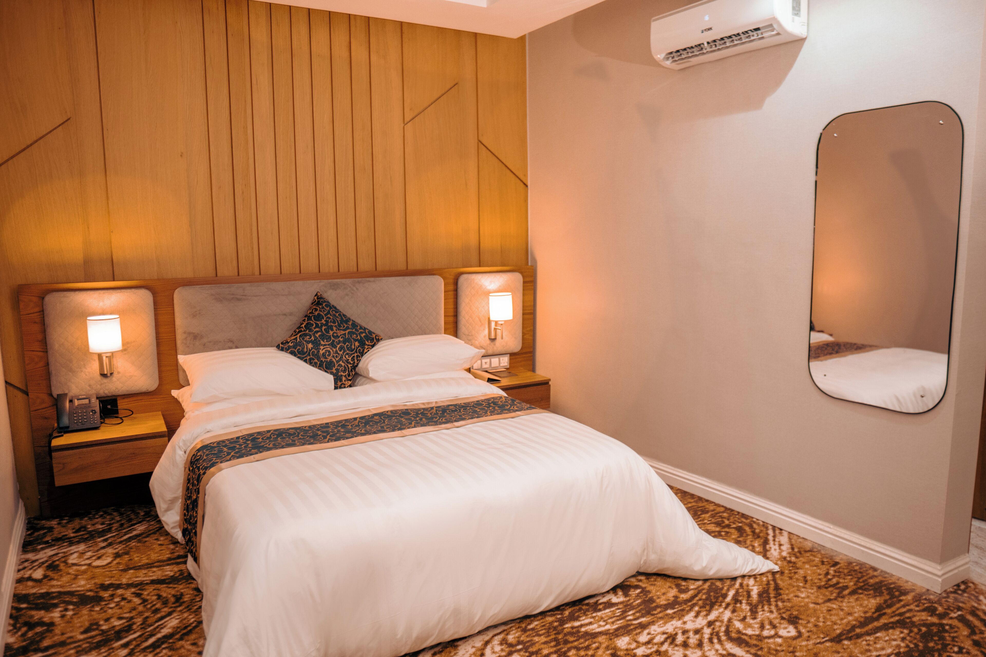 Sábanas de algodón egipcio, ropa de cama de alta calidad y cubrecamas 