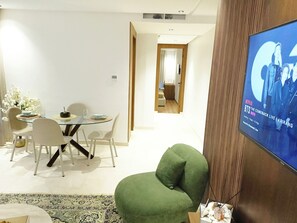 Dining - Executive Studio/The Princesses/Free Parking. (Dar-el-Beida)