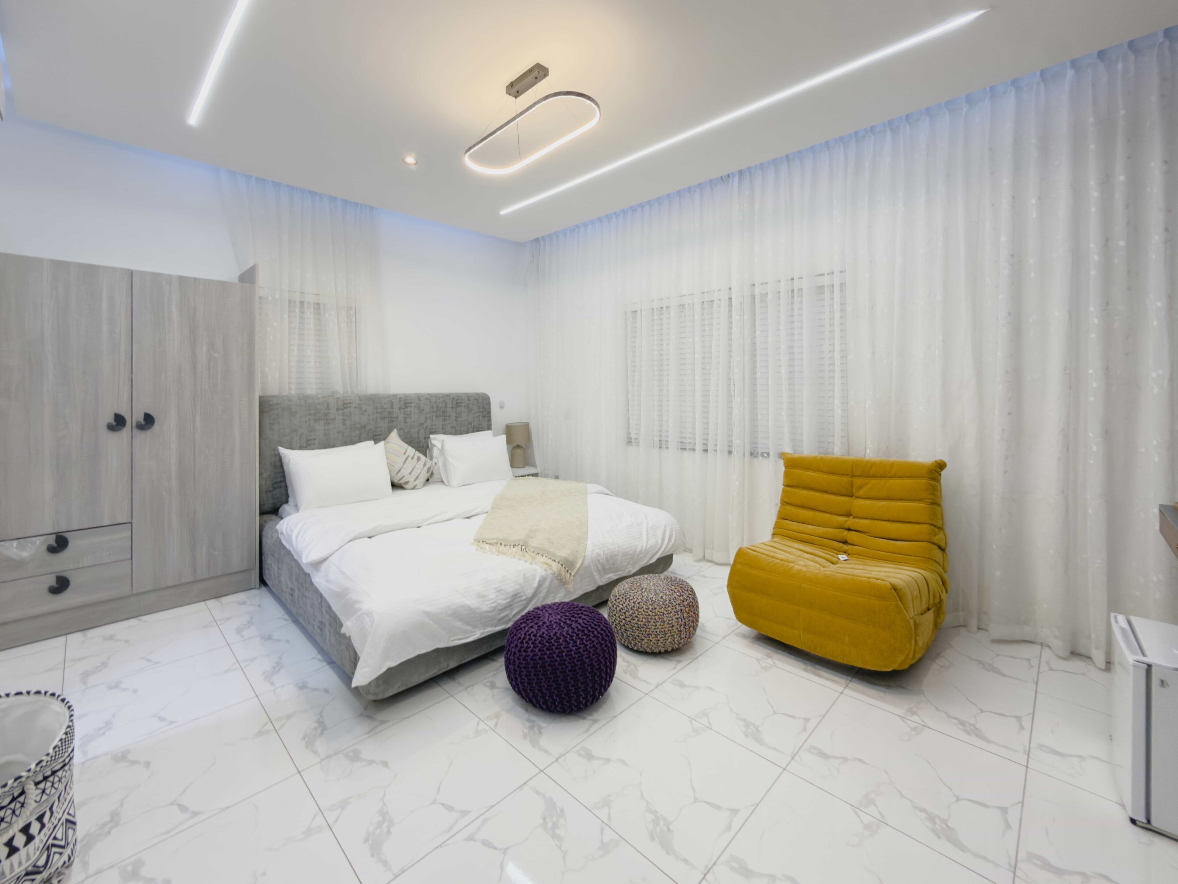 1 chambre, fer et planche à repasser, Wi-Fi, draps fournis