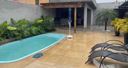 Domus leisure space with swimming pool in Arapongas