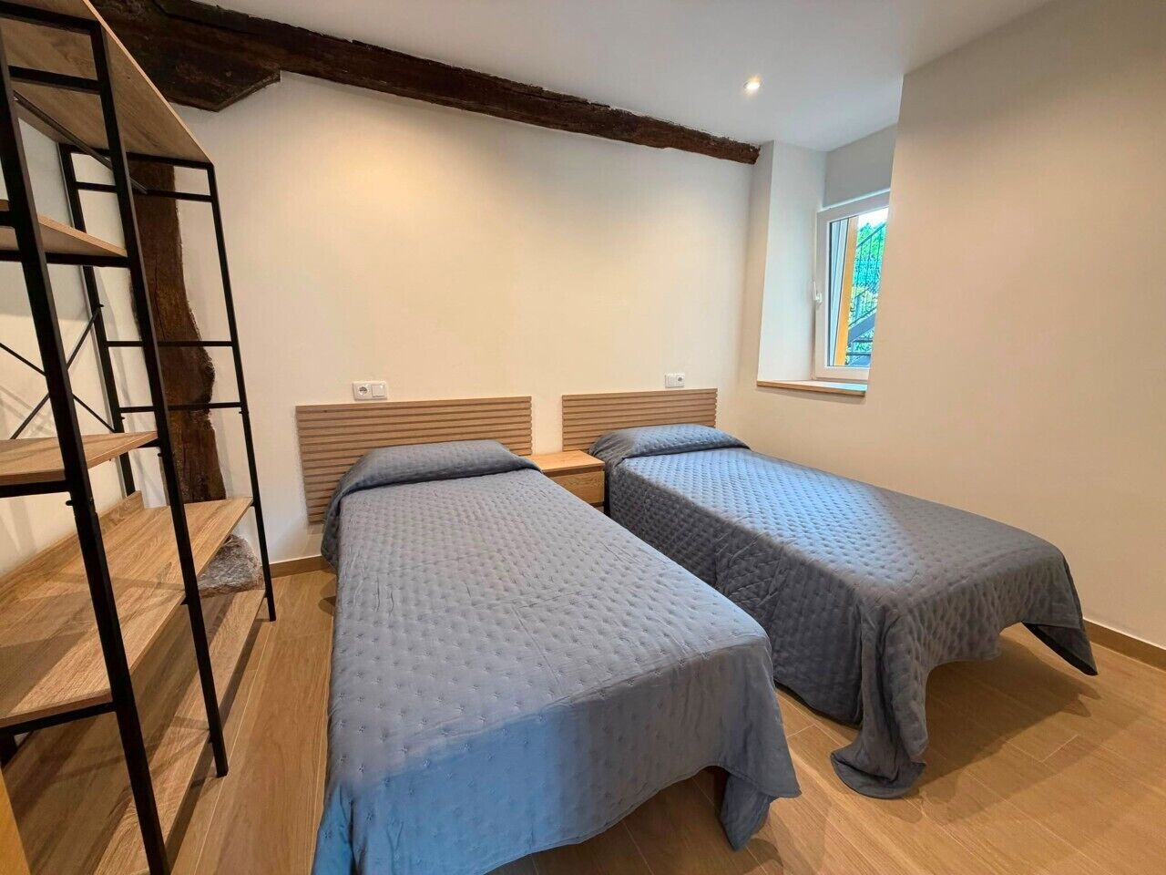 2 dormitorios y ropa de cama