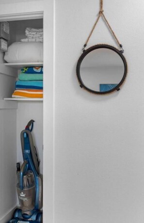 Interior - July Deals - Pet Friendly & Hot Tub! Suite A (Indian Rocks Beach)