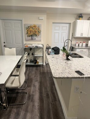 Dining - Relaxing Port LaBelle Retreat / Spacious Home Near Nature & Golf (Port LaBelle)