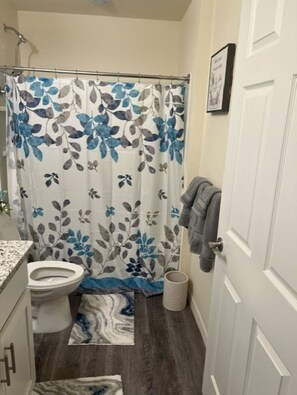 Bathroom - Relaxing Port LaBelle Retreat / Spacious Home Near Nature & Golf (Port LaBelle)