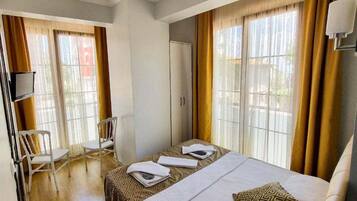 Standard Room, City View | WiFi (free), bed sheets