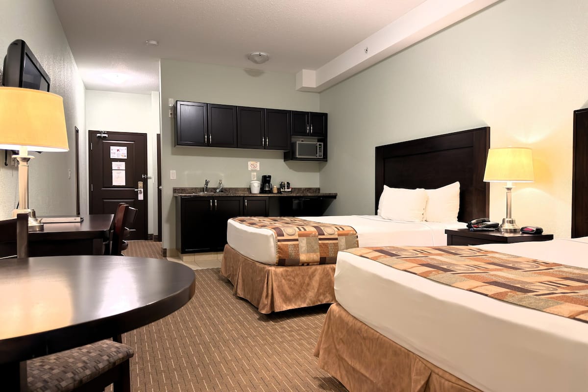 Deluxe Double Room, 2 Queen Beds, Non Smoking | Desk, laptop workspace, iron/ironing board, WiFi (free)