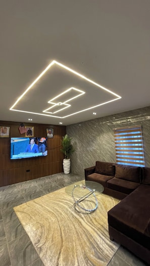 Reception - X-ones place command  (Lagos)