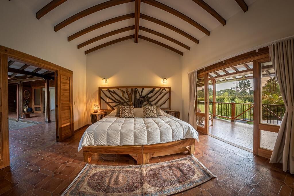 Deluxe Suite, Balcony, Garden View