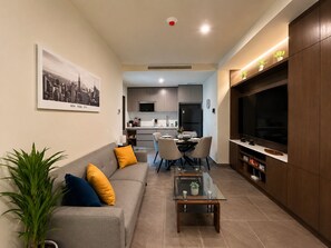 Suite, Balcony, City View | Living area - Balzac (Monterrey)