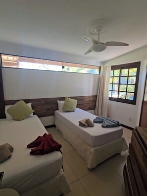 Room - Vrbo Property (Açu da Torre)