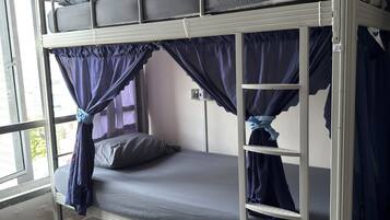 Free WiFi, bed sheets