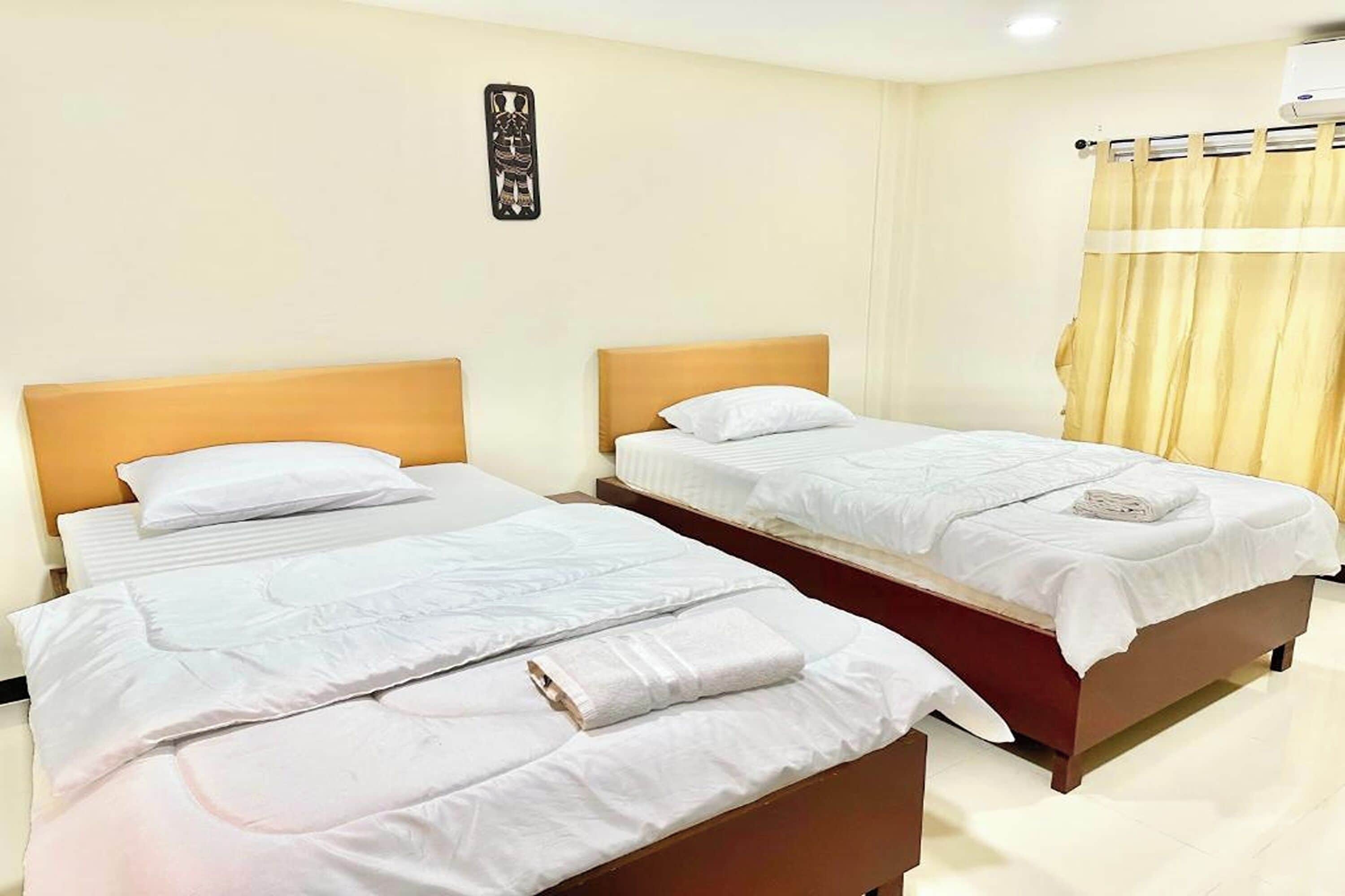 Quarto duplo superior | Escrivaninha, Wi-Fi de cortesia, roupa de cama