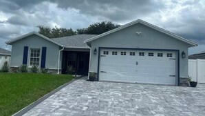 Exterior - Comfortable Home Near Disney ,Private Entrance & Free Parking (Davenport)