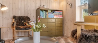 "Elsamaria" - 400m from the sea by Interhome