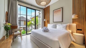 Deluxe Villa, 2 Bedrooms, Private Pool | Egyptian cotton sheets, premium bedding, in-room safe