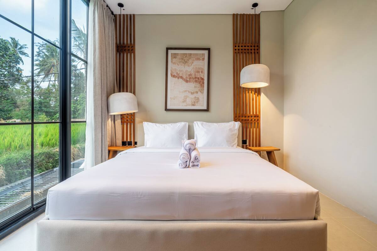 Appartement Deluxe, 1 chambre, vue sur le jardin | Draps en coton égyptien, literie de qualité, coffre-fort