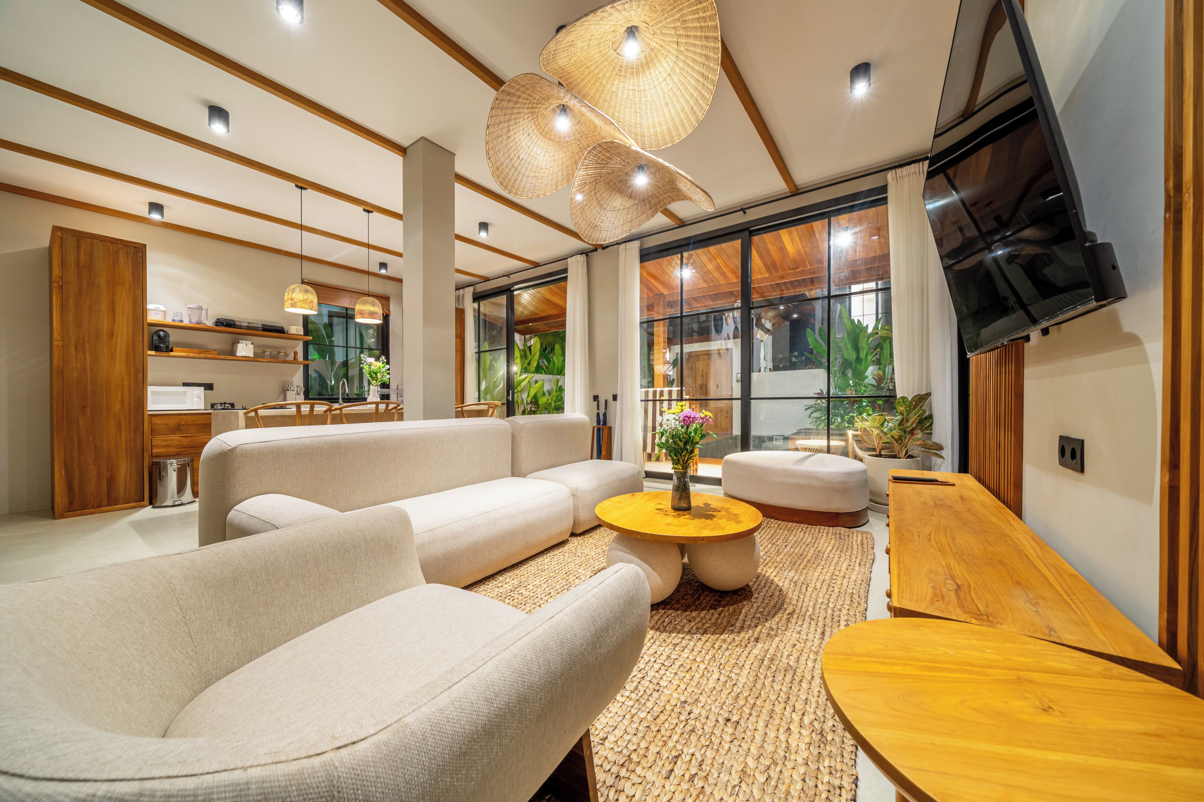Deluxe Villa, 2 Bedrooms, Private Pool | Living area | 50-inch Smart TV with digital channels