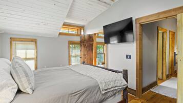 Iron/ironing board, internet, bed sheets