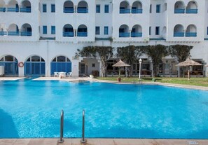 Indoor pool, outdoor pool - Hôtel le khalifa Hammamet Nord  (Hammamet Nord)