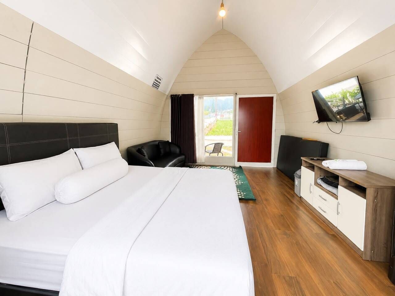 Family Cottage, Hill View | Desk, WiFi (free)