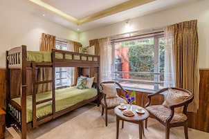 Luxury Room | Ruang tamu