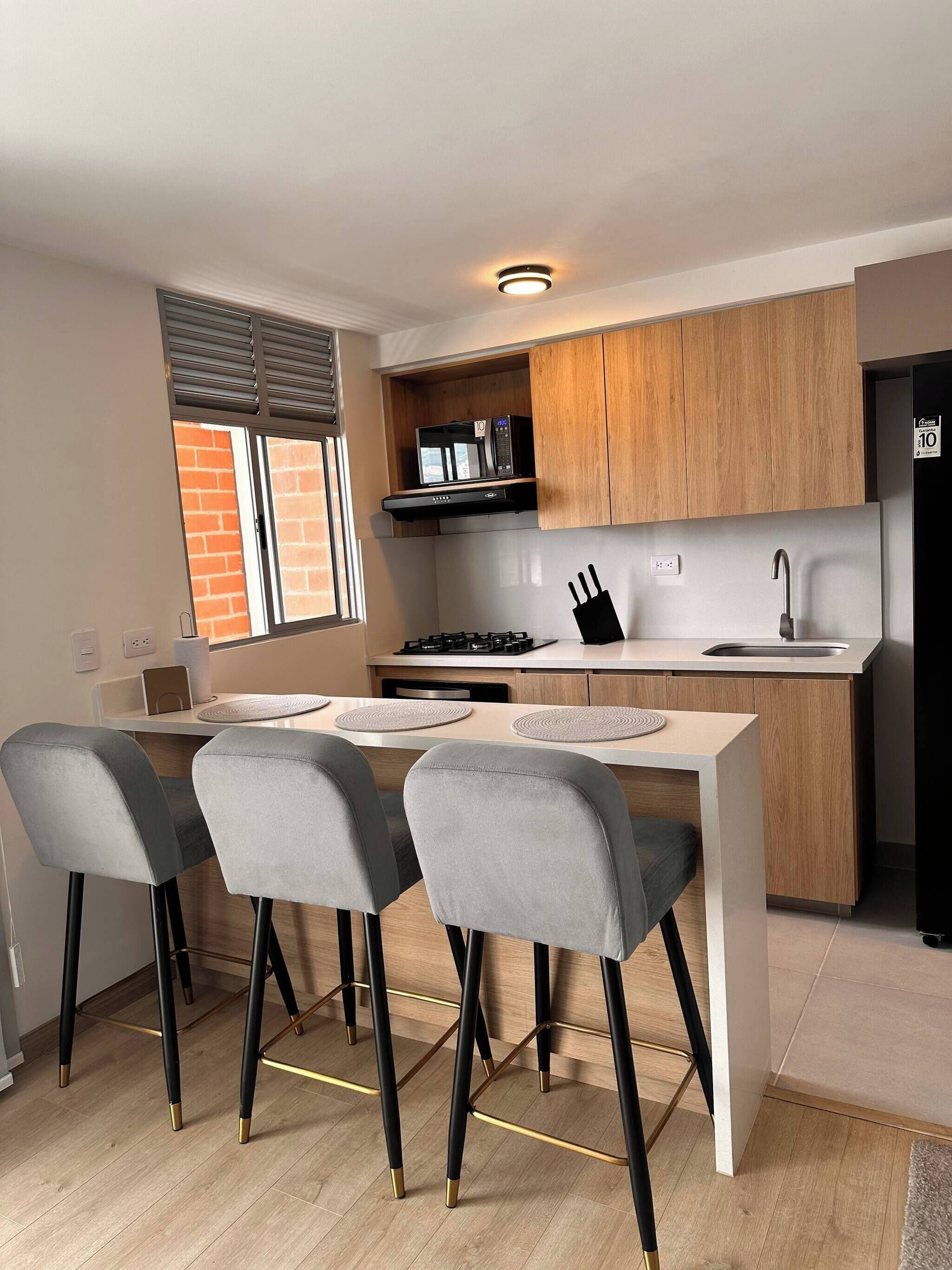 Apartment, 2 Bedrooms | Private kitchen