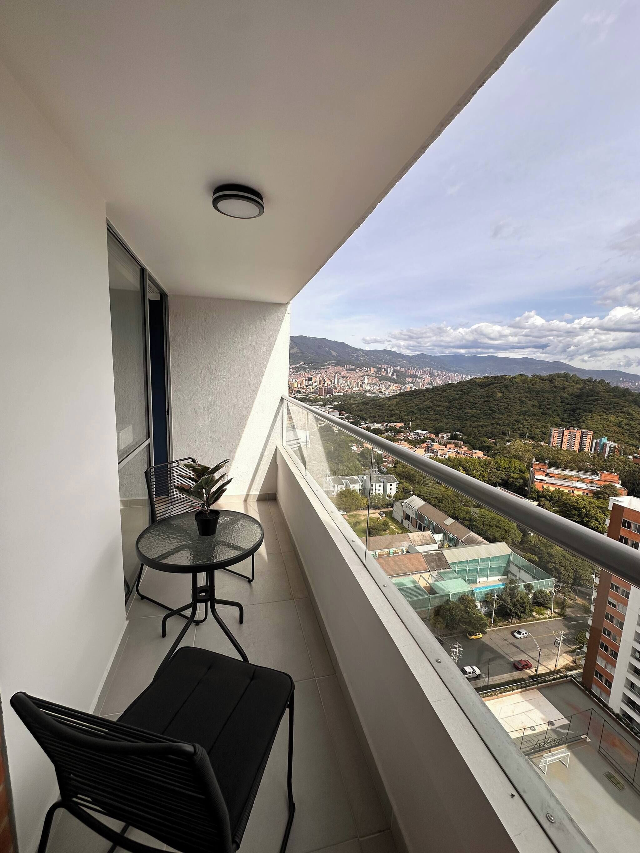 Apartment, 2 Bedrooms | Property grounds