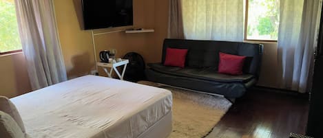 Casa, 6 habitaciones, con acceso para personas discapacitadas, patio | Servicios de la habitación