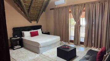 House, 6 Bedrooms, Accessible, Patio