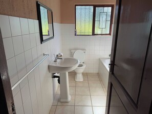 House, 6 Bedrooms, Accessible, Patio | Bathroom - VM Guesthouse Hazyview Mpumalanga South Africa (Mbombela)