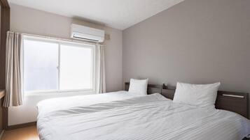 Basic House, 4 Bedrooms, City View | Free WiFi