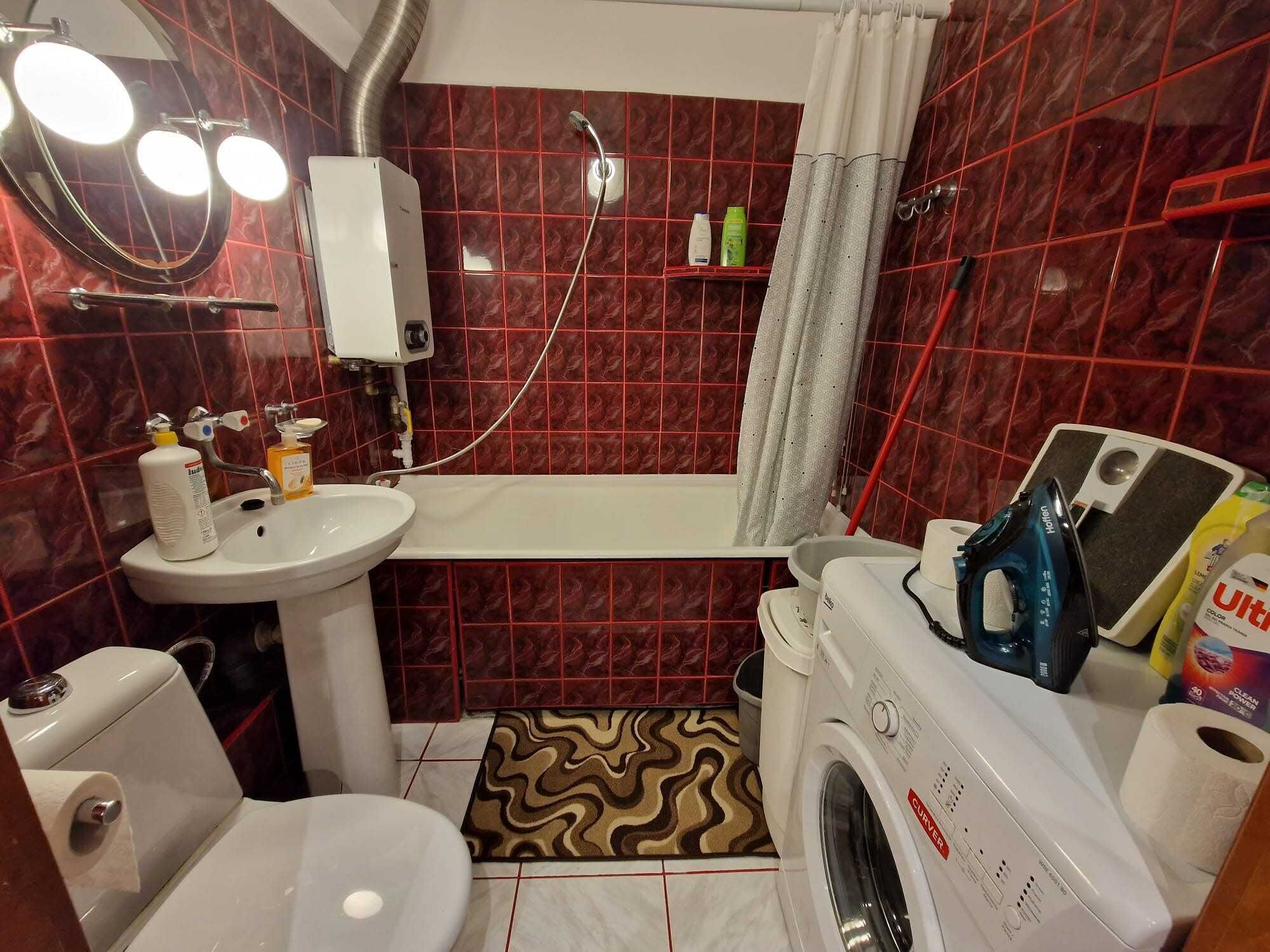 Hair dryer, towels