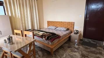 Deluxe Double Room, Balcony, Mountain View | Memory foam beds, desk, laptop workspace, blackout drapes