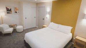 1 habitación, tabla de planchar con plancha, wifi gratis y ropa de cama 