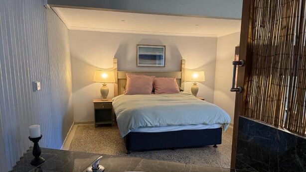 Garden Spa Suite - The Castle - Villa by the Sea (Cowes)