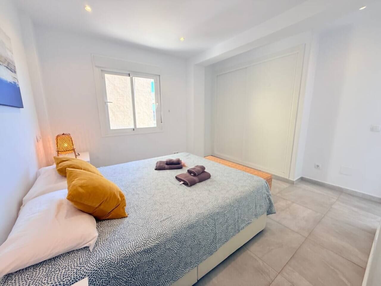 2 bedrooms, iron/ironing board, travel cot, free WiFi